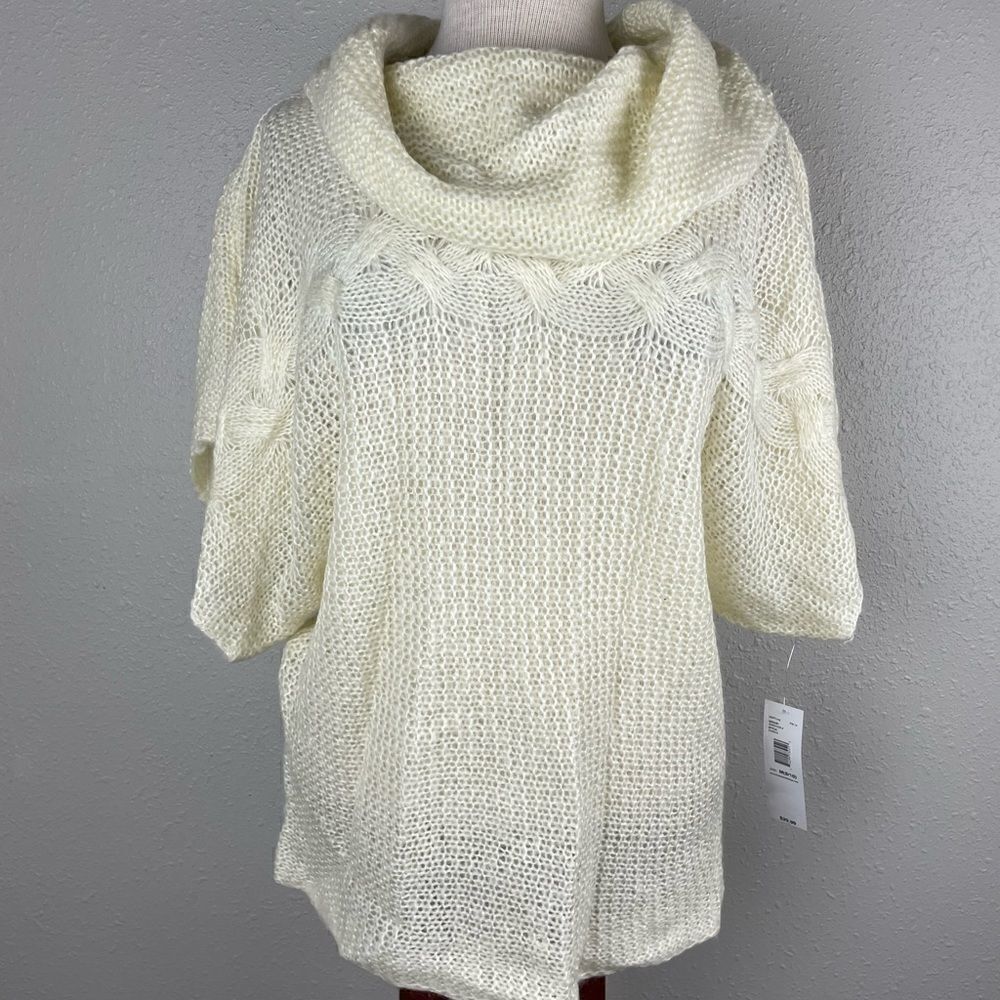 NWT Passports Loose Knit Off-White Cowl Neck Sweater Size M